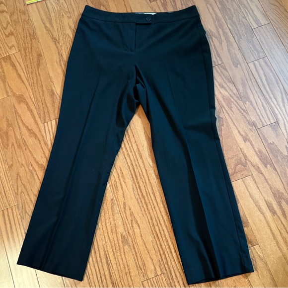 Talbots - Black Straight Leg Curvy Women's Pants - Size 10 - EUC - Picture 1 of 11